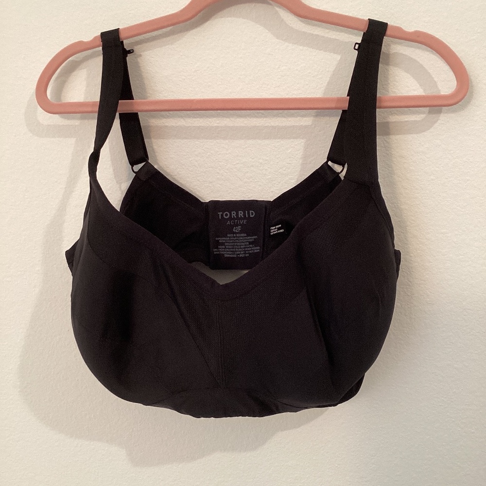 Torrid Black Mid Impact Underwire Sports Bra